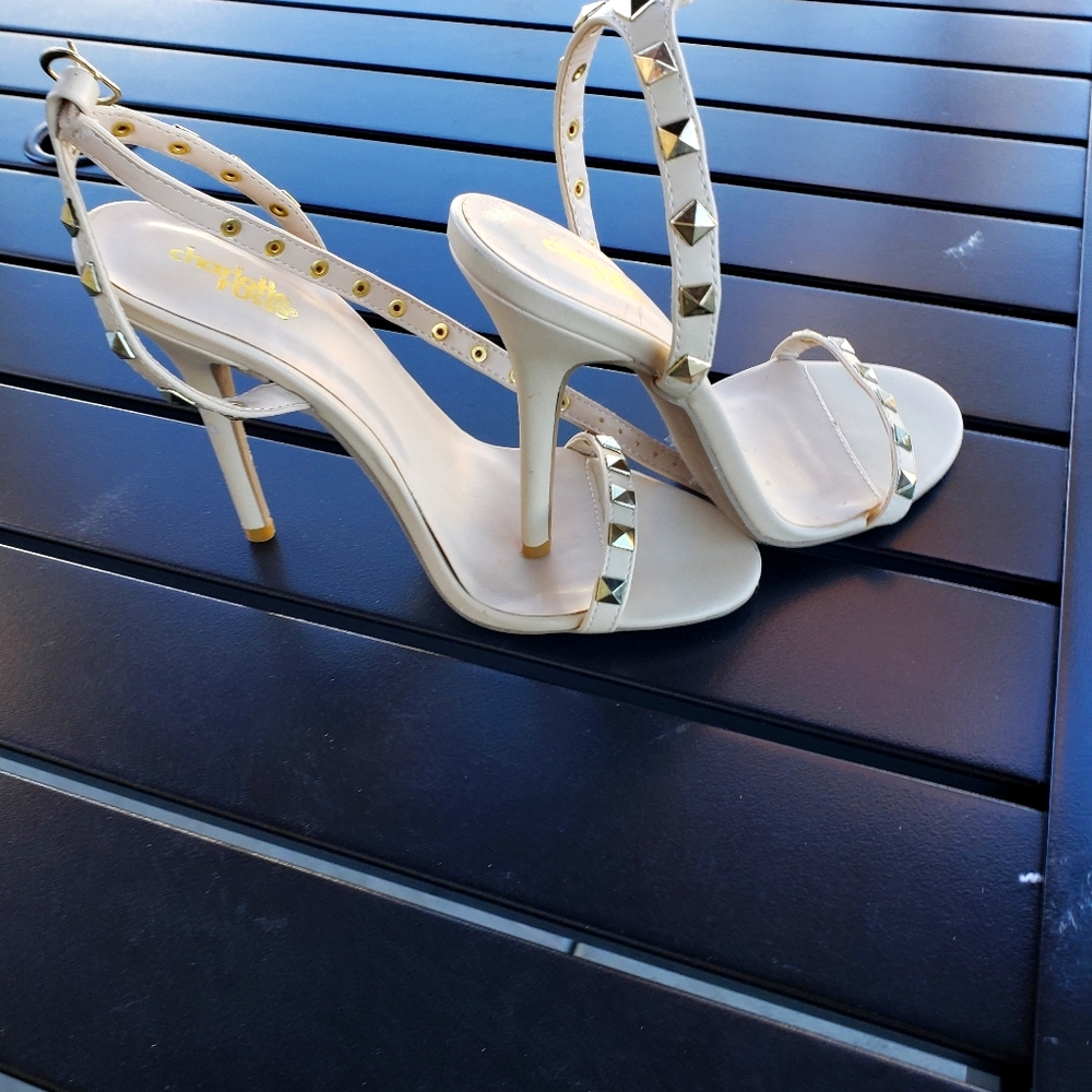 High heels sandals, cream color